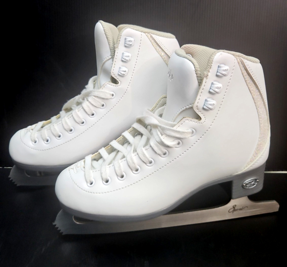 Riedell Sparkle Women's Figure Ice Skates Size 4 Medium Stainless steel Blades